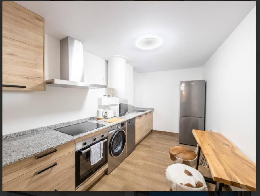 Beach Side Apartment -Estepona Ngoại thất bức ảnh